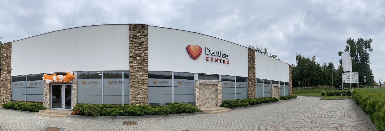 Zdjęcie w galerii na portalu naszraciborz.pl: DenticaCenter z nowym centrum stomatologicznym wiadomości z regionu