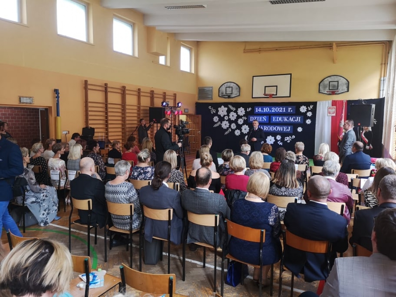 Zdjęcie w galerii na portalu naszraciborz.pl: Miejskie obchody Dnia Edukacji Narodowej w SP 13 [FOTO i WIDEO] wiadomości z regionu