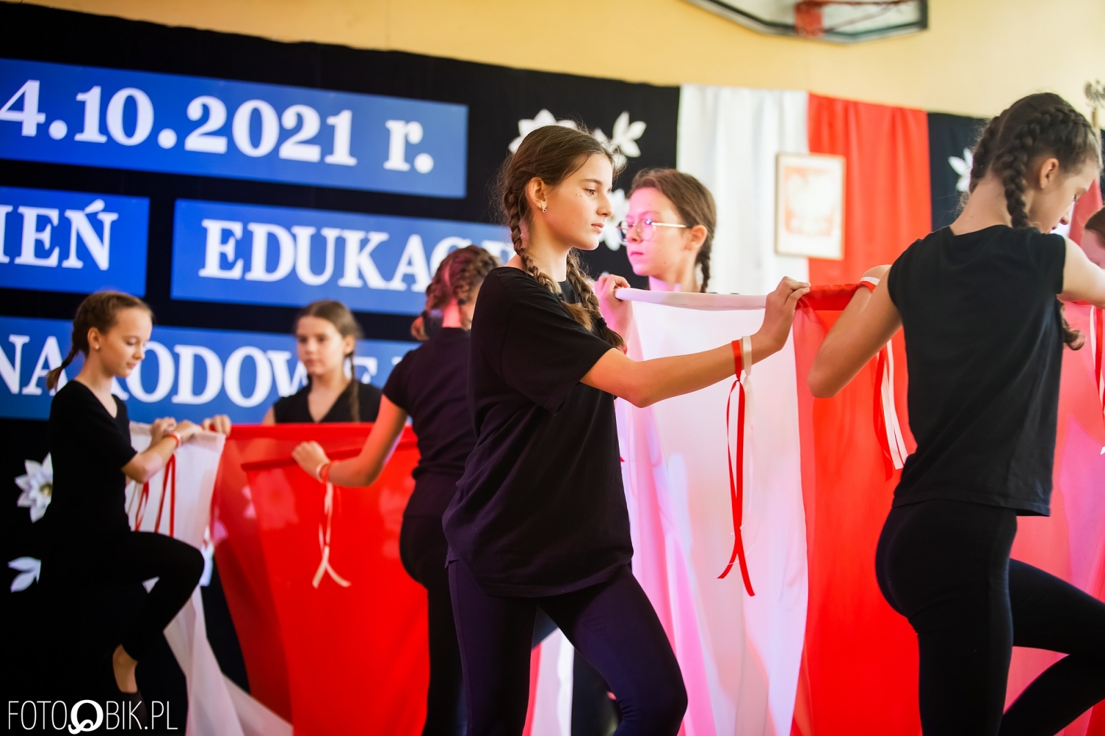 Zdjęcie w galerii na portalu naszraciborz.pl: Miejskie obchody Dnia Edukacji Narodowej w SP 13 [FOTO i WIDEO] wiadomości z regionu