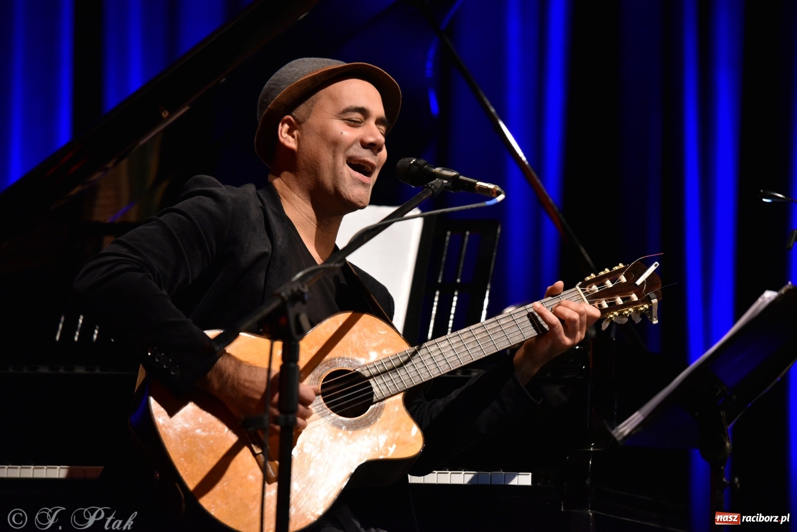 Zdjęcie w galerii na portalu naszraciborz.pl: Muzyczna sjesta zawitała do Raciborza wiadomości z regionu