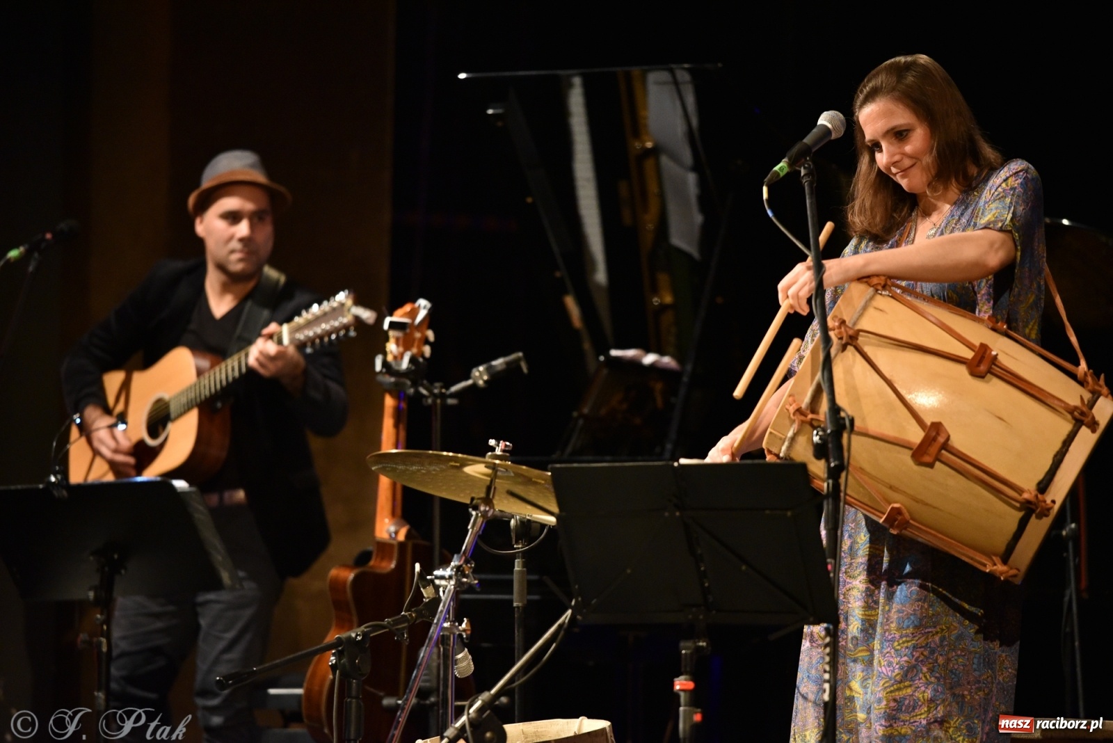 Zdjęcie w galerii na portalu naszraciborz.pl: Muzyczna sjesta zawitała do Raciborza wiadomości z regionu