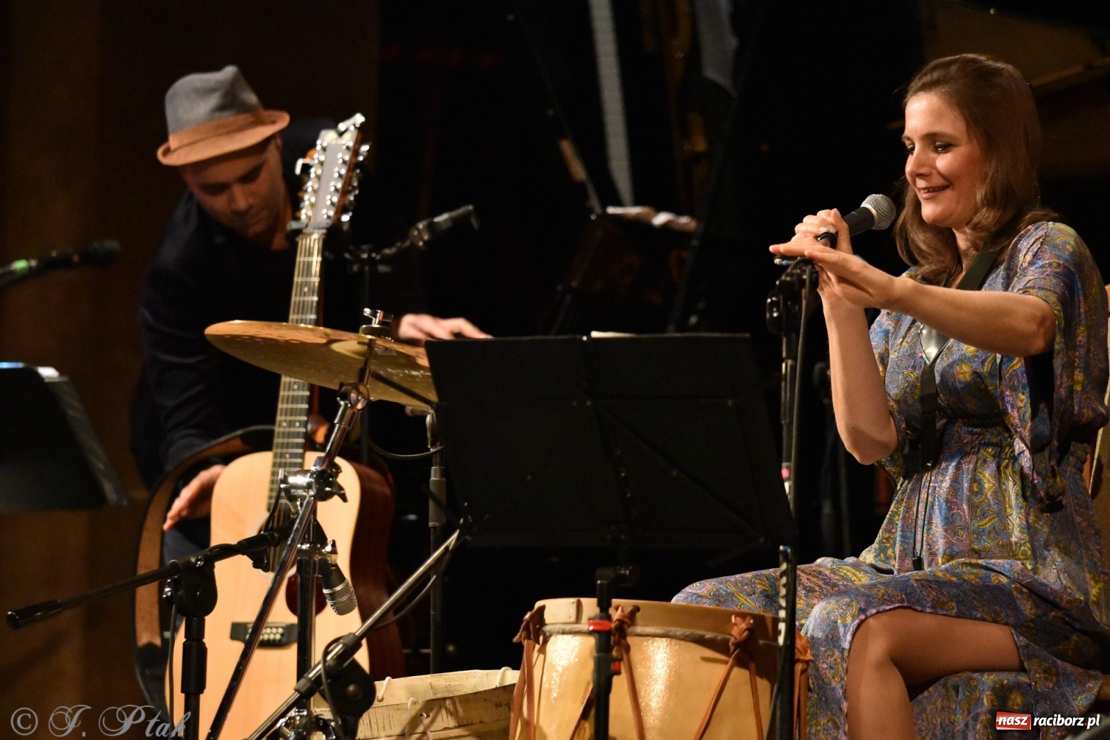 Zdjęcie w galerii na portalu naszraciborz.pl: Muzyczna sjesta zawitała do Raciborza wiadomości z regionu