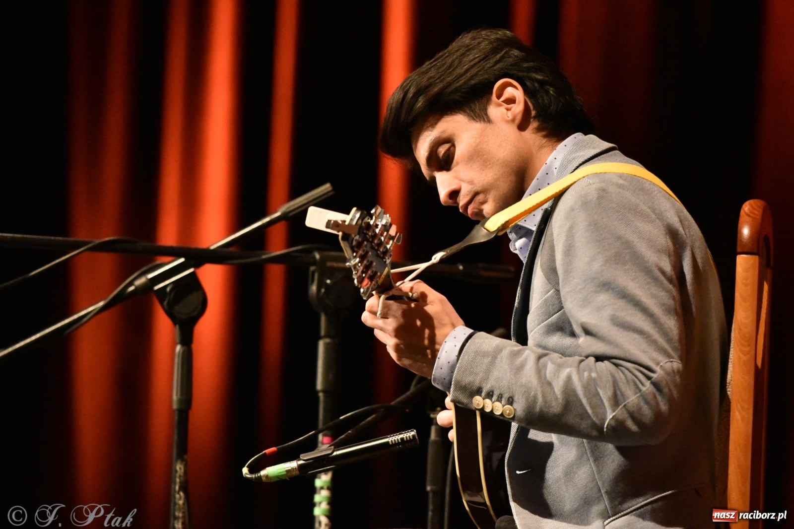 Zdjęcie w galerii na portalu naszraciborz.pl: Muzyczna sjesta zawitała do Raciborza wiadomości z regionu