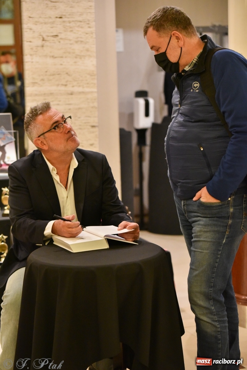 Zdjęcie w galerii na portalu naszraciborz.pl: Muzyczna sjesta zawitała do Raciborza wiadomości z regionu