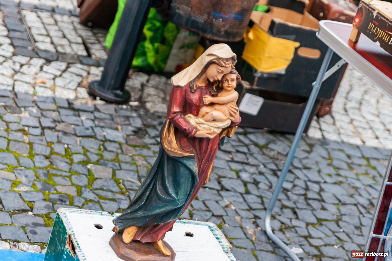 Zdjęcie w galerii na portalu naszraciborz.pl: IV Jarmark Staroci w Raciborzu [FOTO i WIDEO] wiadomości z regionu