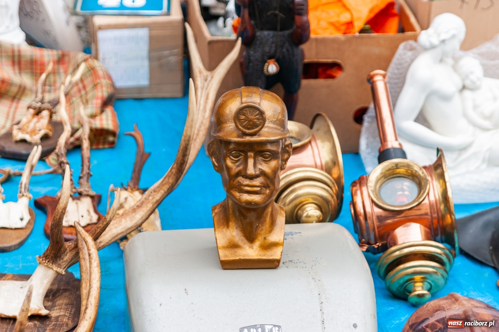 Zdjęcie w galerii na portalu naszraciborz.pl: IV Jarmark Staroci w Raciborzu [FOTO i WIDEO] wiadomości z regionu