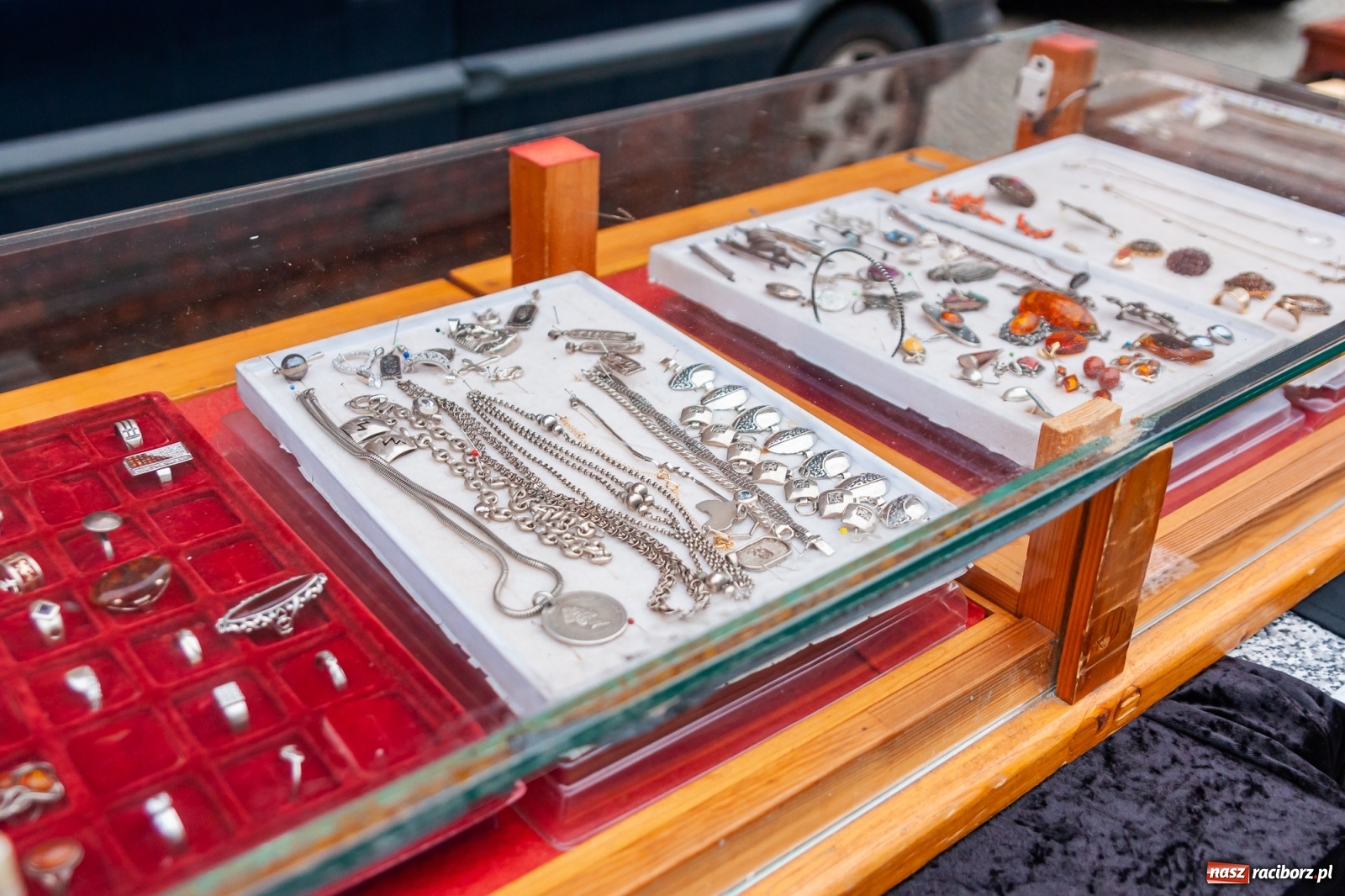 Zdjęcie w galerii na portalu naszraciborz.pl: IV Jarmark Staroci w Raciborzu [FOTO i WIDEO] wiadomości z regionu