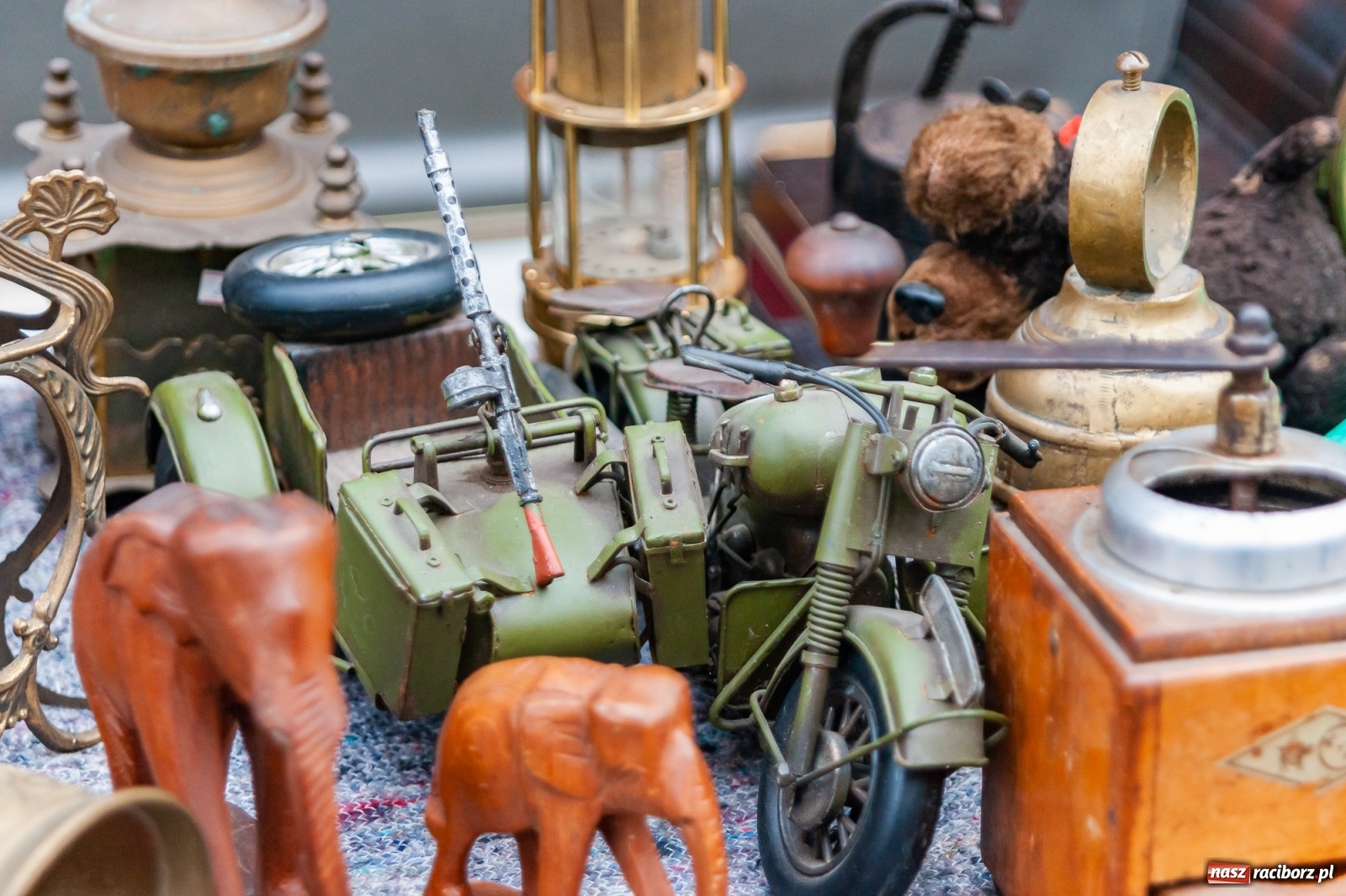 Zdjęcie w galerii na portalu naszraciborz.pl: IV Jarmark Staroci w Raciborzu [FOTO i WIDEO] wiadomości z regionu