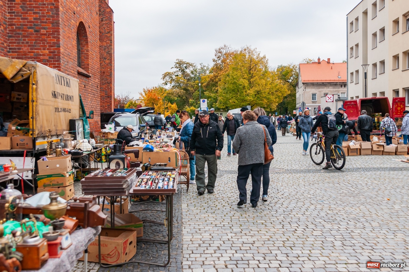 Zdjęcie w galerii na portalu naszraciborz.pl: IV Jarmark Staroci w Raciborzu [FOTO i WIDEO] wiadomości z regionu