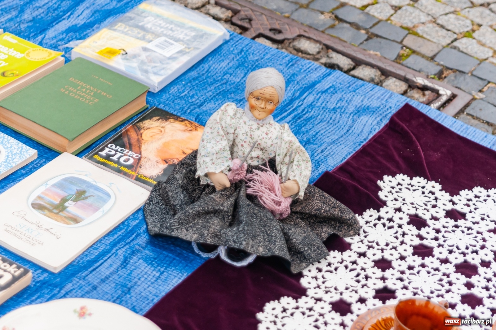 Zdjęcie w galerii na portalu naszraciborz.pl: IV Jarmark Staroci w Raciborzu [FOTO i WIDEO] wiadomości z regionu
