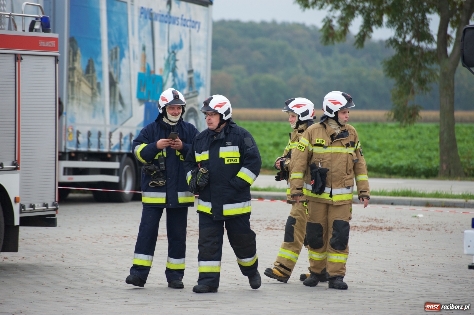 Zdjęcie w galerii na portalu naszraciborz.pl: Trzy scenariusze strażackich ćwiczeń w Eko-Oknach [FOTO i WIDEO] wiadomości z regionu