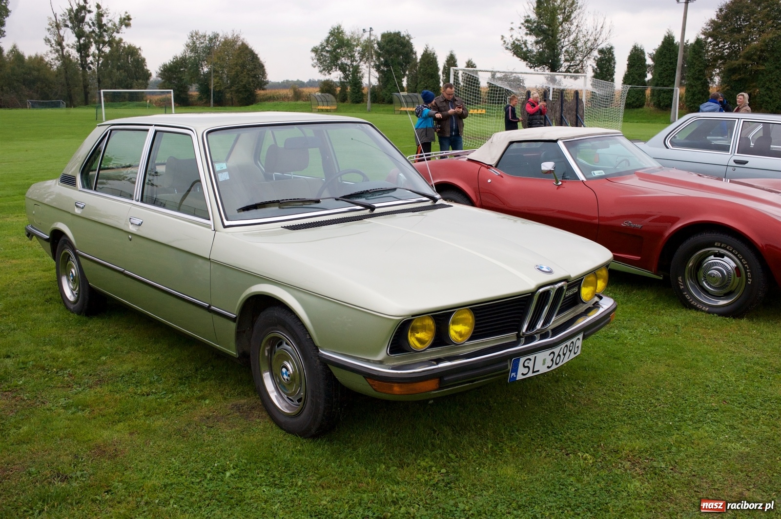 Zdjęcie w galerii na portalu naszraciborz.pl: Amerykański krążownik szos na zlocie w Zabełkowie [FOTO i WIDEO] wiadomości z regionu
