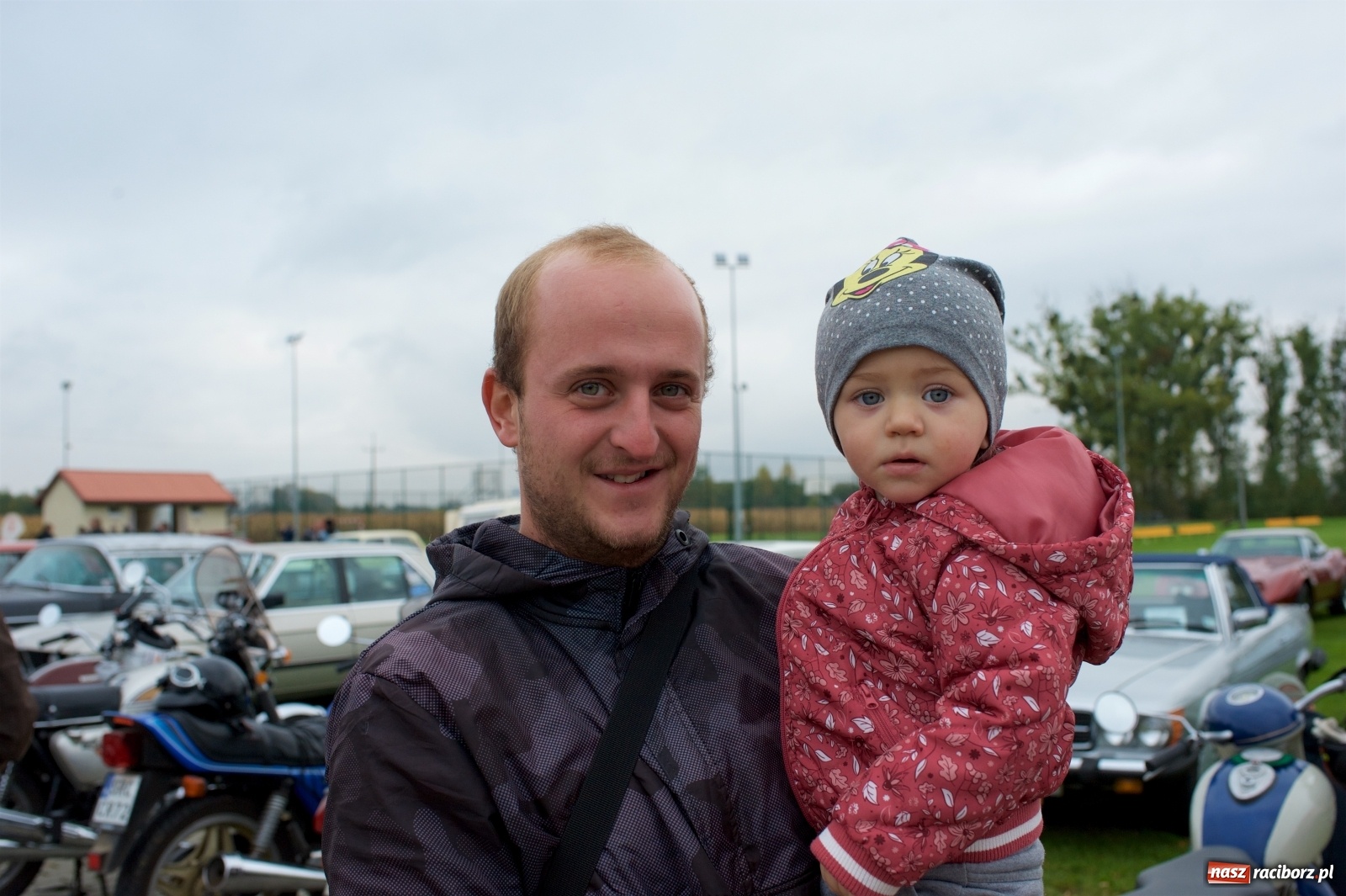 Zdjęcie w galerii na portalu naszraciborz.pl: Amerykański krążownik szos na zlocie w Zabełkowie [FOTO i WIDEO] wiadomości z regionu