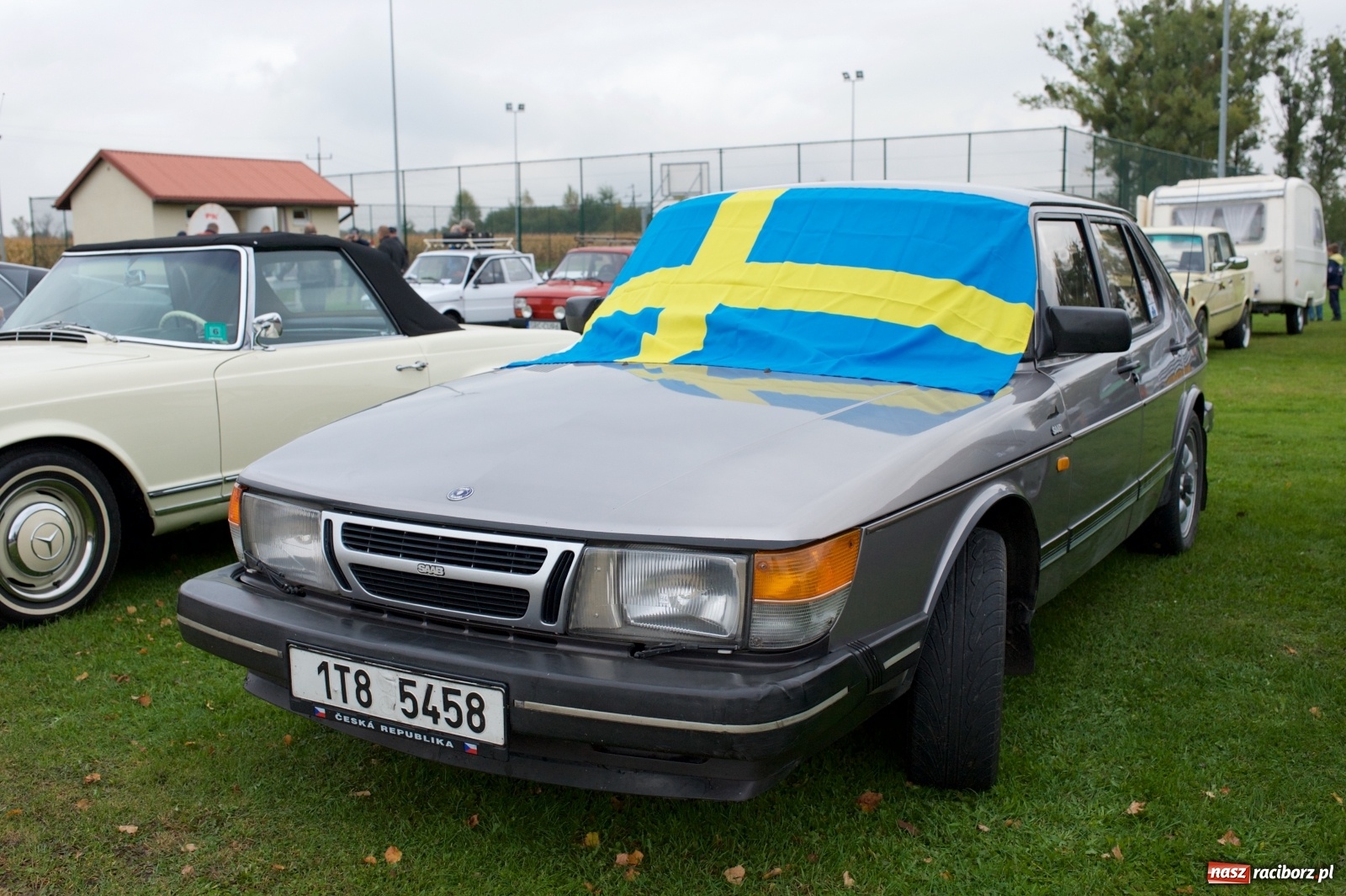 Zdjęcie w galerii na portalu naszraciborz.pl: Amerykański krążownik szos na zlocie w Zabełkowie [FOTO i WIDEO] wiadomości z regionu