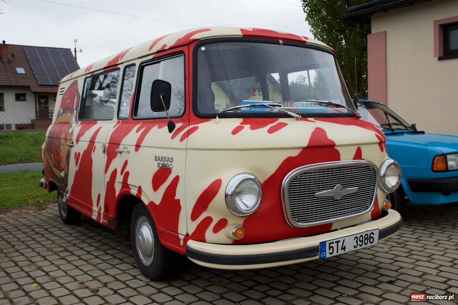 Zdjęcie w galerii na portalu naszraciborz.pl: Amerykański krążownik szos na zlocie w Zabełkowie [FOTO i WIDEO] wiadomości z regionu