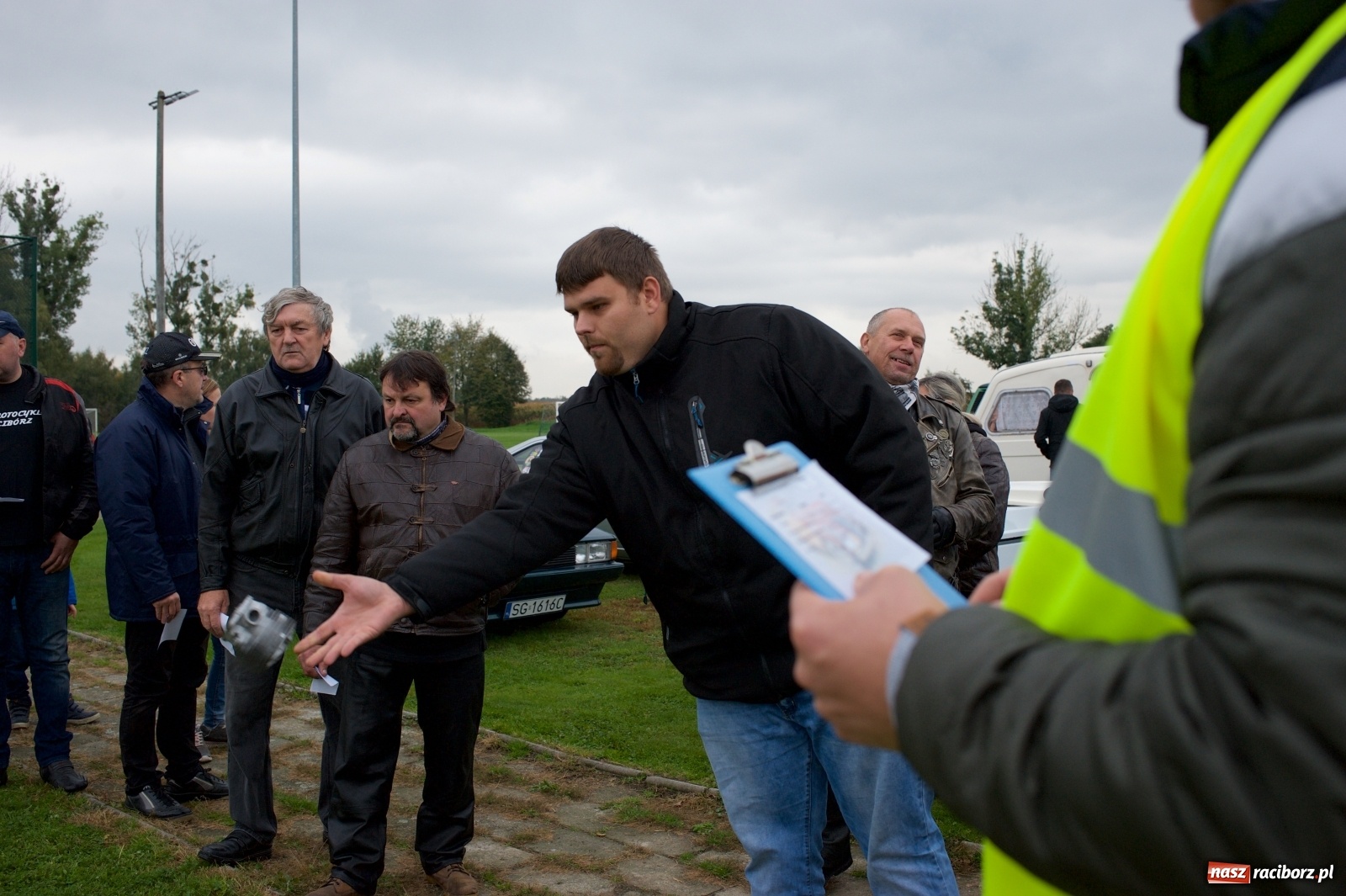 Zdjęcie w galerii na portalu naszraciborz.pl: Amerykański krążownik szos na zlocie w Zabełkowie [FOTO i WIDEO] wiadomości z regionu