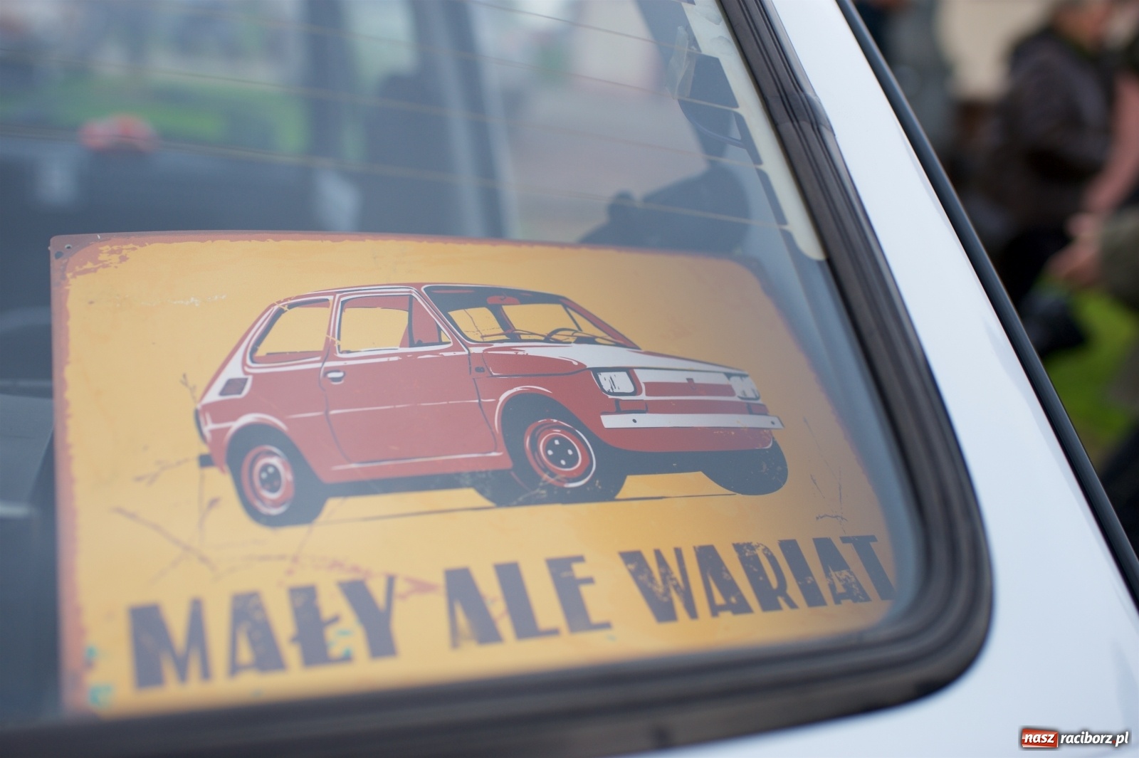 Zdjęcie w galerii na portalu naszraciborz.pl: Amerykański krążownik szos na zlocie w Zabełkowie [FOTO i WIDEO] wiadomości z regionu