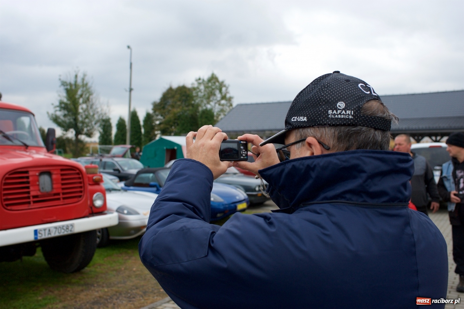 Zdjęcie w galerii na portalu naszraciborz.pl: Amerykański krążownik szos na zlocie w Zabełkowie [FOTO i WIDEO] wiadomości z regionu