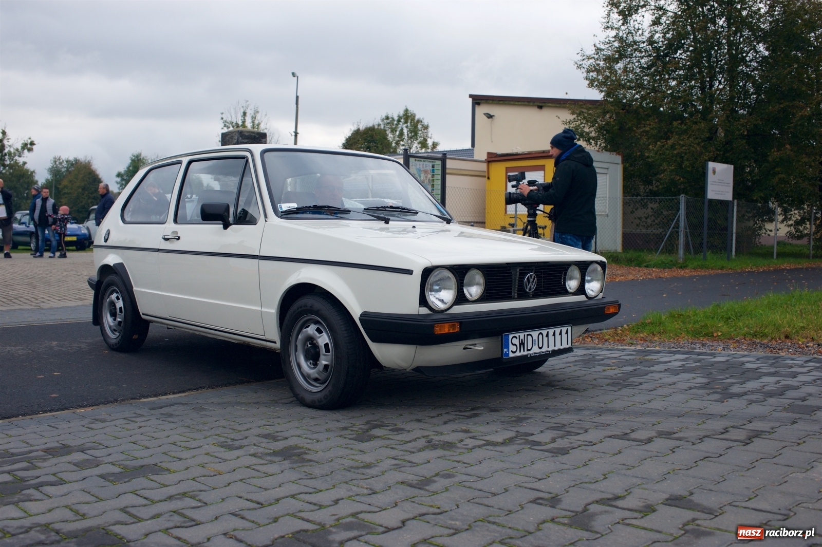 Zdjęcie w galerii na portalu naszraciborz.pl: Amerykański krążownik szos na zlocie w Zabełkowie [FOTO i WIDEO] wiadomości z regionu