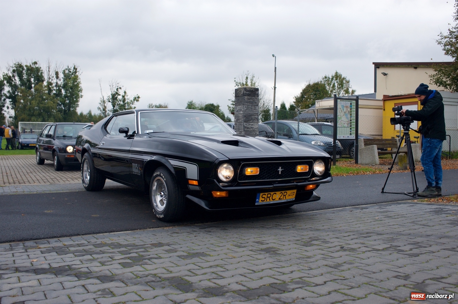 Zdjęcie w galerii na portalu naszraciborz.pl: Amerykański krążownik szos na zlocie w Zabełkowie [FOTO i WIDEO] wiadomości z regionu