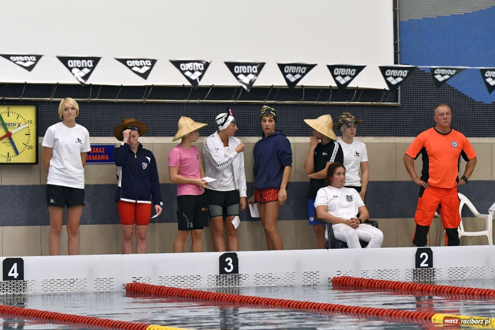 Zdjęcie w galerii na portalu naszraciborz.pl: Pływackie sprinty na pływalni ZSOMS [FOTO i WIDEO] wiadomości z regionu