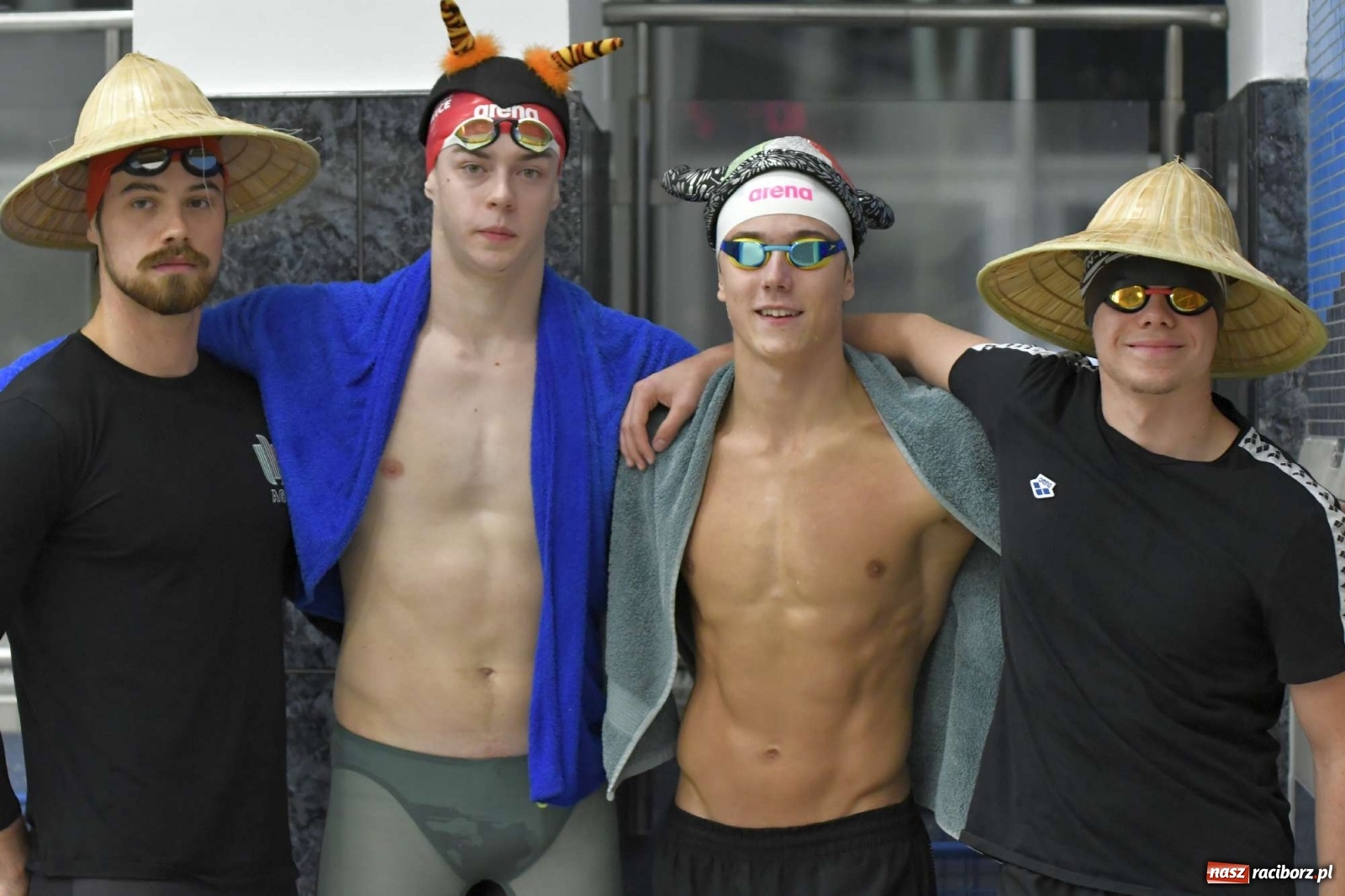 Zdjęcie w galerii na portalu naszraciborz.pl: Pływackie sprinty na pływalni ZSOMS [FOTO i WIDEO] wiadomości z regionu