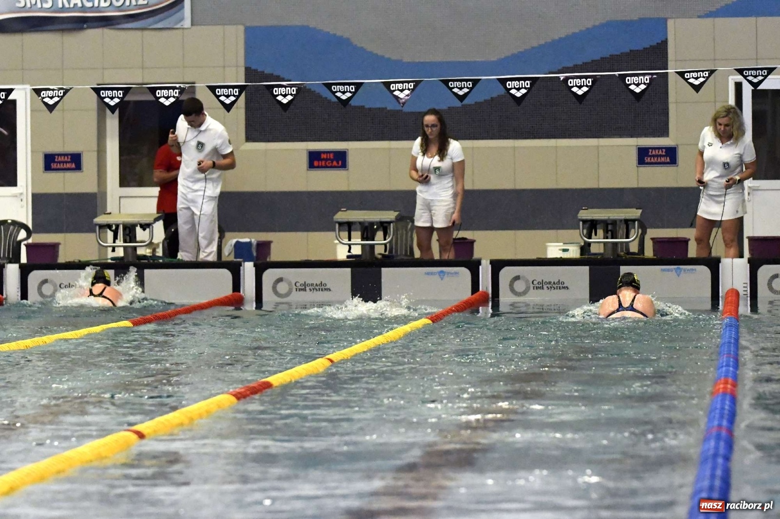 Zdjęcie w galerii na portalu naszraciborz.pl: Pływackie sprinty na pływalni ZSOMS [FOTO i WIDEO] wiadomości z regionu