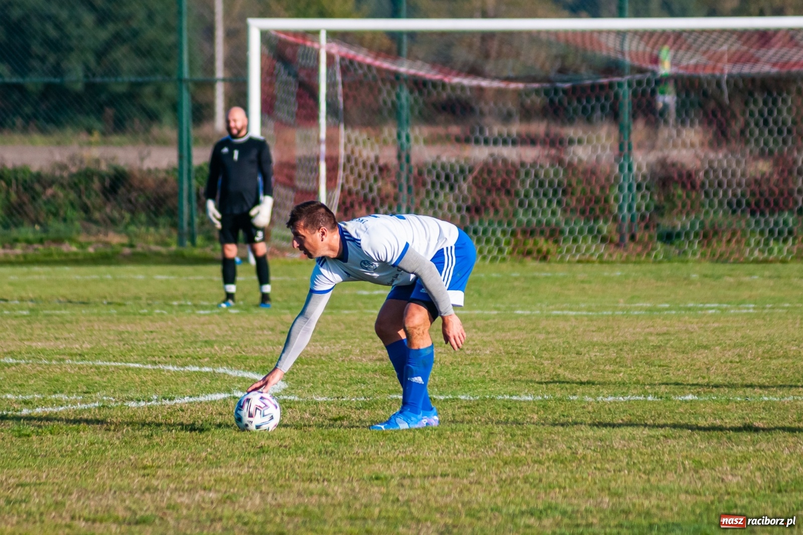 Zdjęcie w galerii na portalu naszraciborz.pl: Piłkarze Markowic zrobili prezent trenerowi [FOTO] wiadomości z regionu