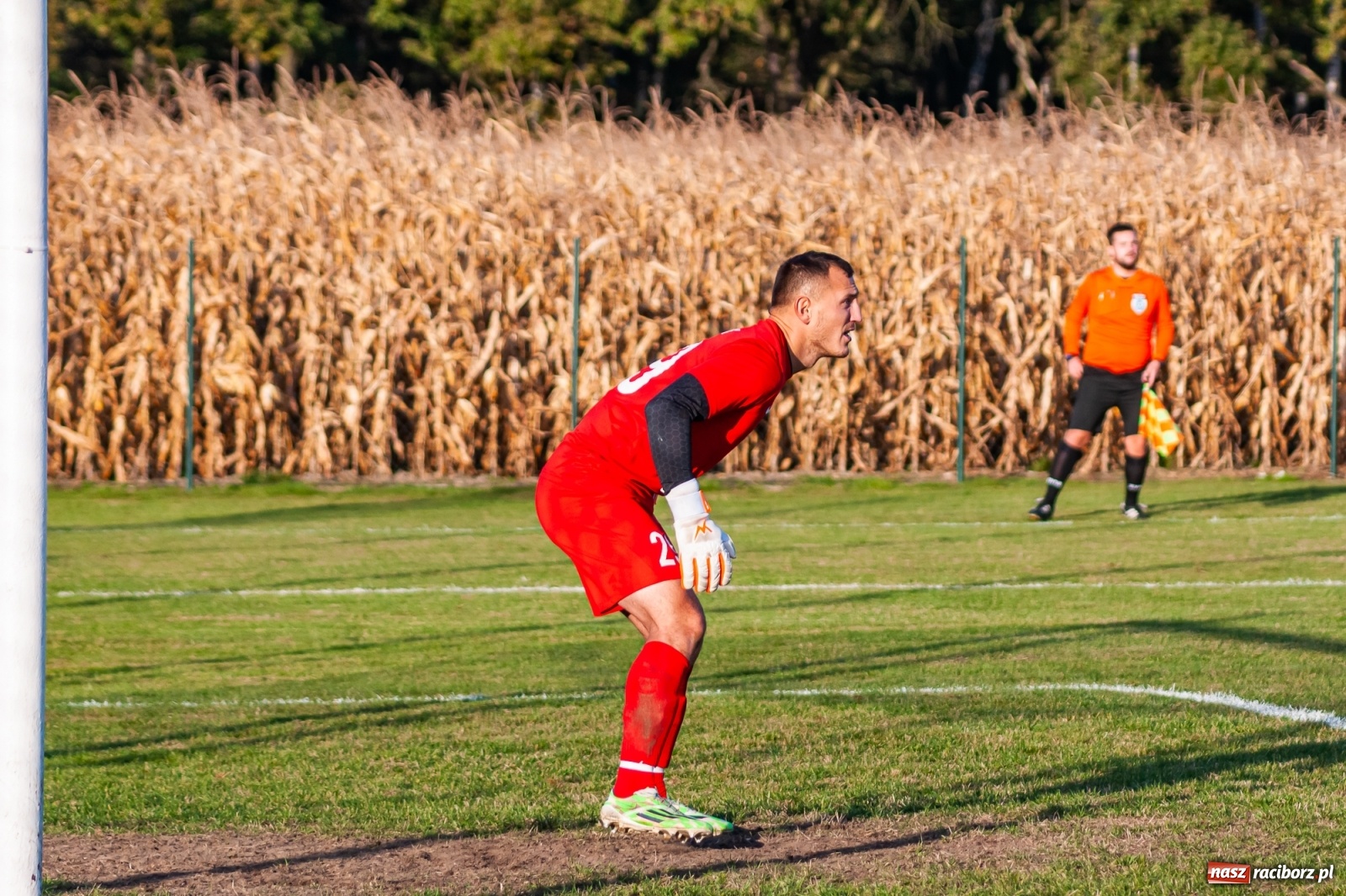Zdjęcie w galerii na portalu naszraciborz.pl: Piłkarze Markowic zrobili prezent trenerowi [FOTO] wiadomości z regionu