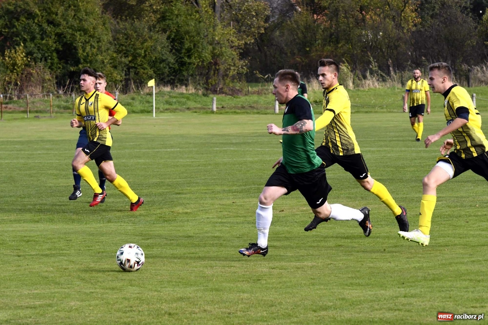 Zdjęcie w galerii na portalu naszraciborz.pl: Tworków dominował na boisku w Lubomi [FOTO i WIDEO] wiadomości z regionu