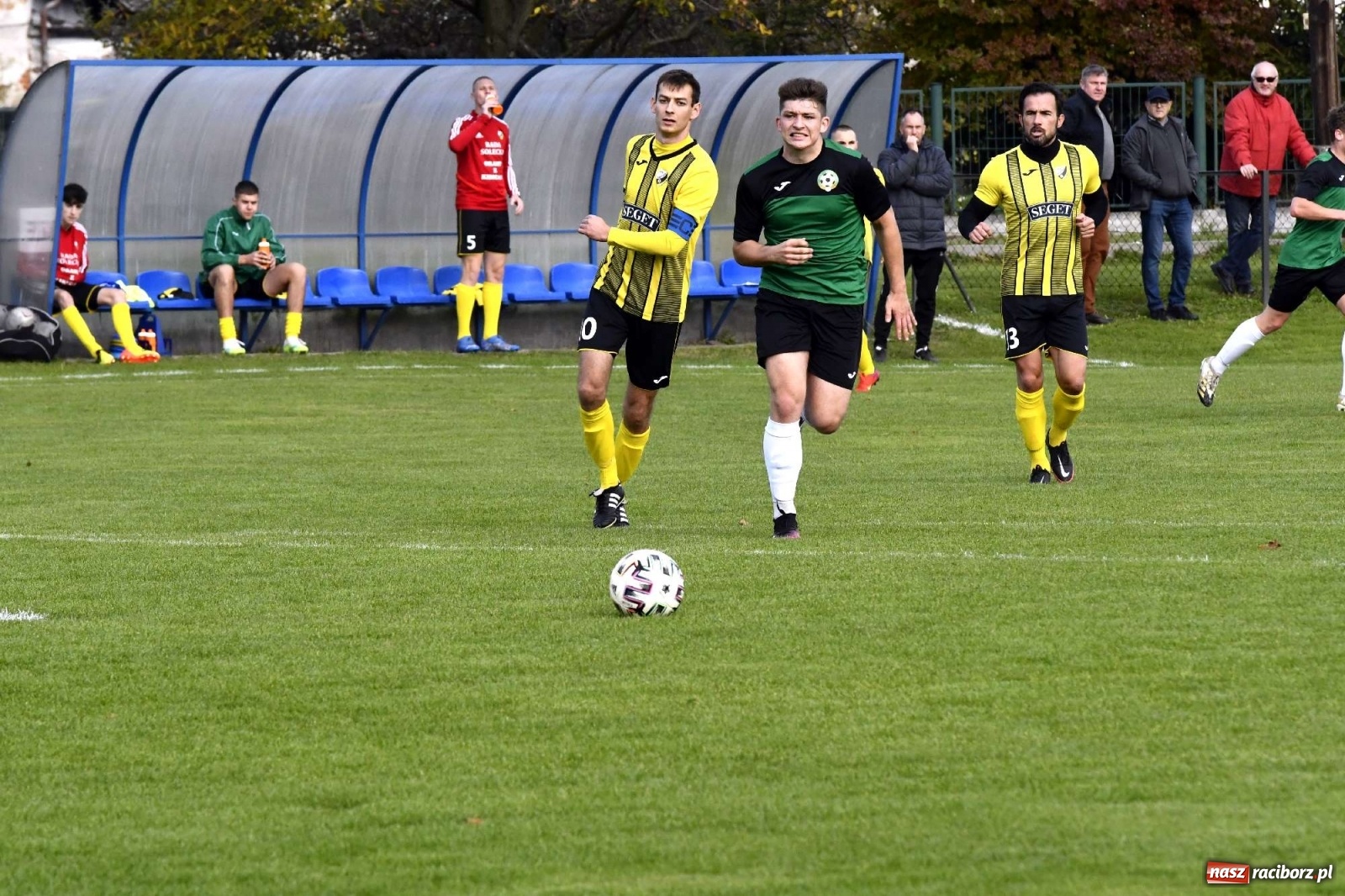 Zdjęcie w galerii na portalu naszraciborz.pl: Tworków dominował na boisku w Lubomi [FOTO i WIDEO] wiadomości z regionu