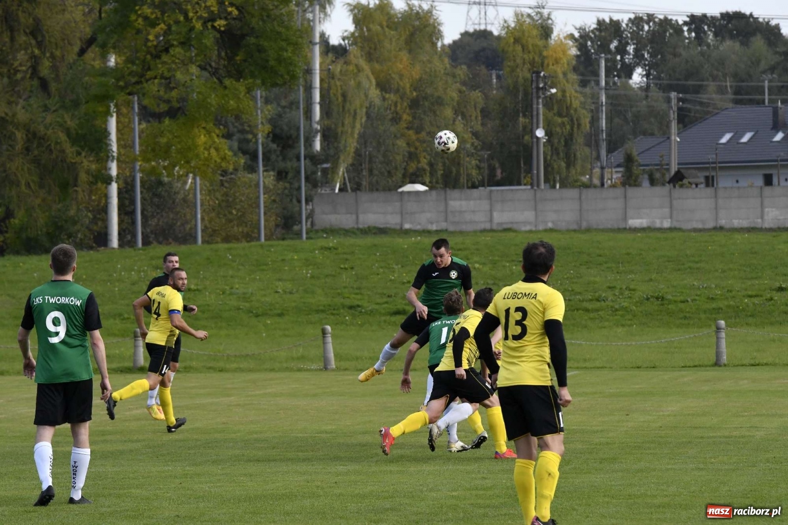 Zdjęcie w galerii na portalu naszraciborz.pl: Tworków dominował na boisku w Lubomi [FOTO i WIDEO] wiadomości z regionu
