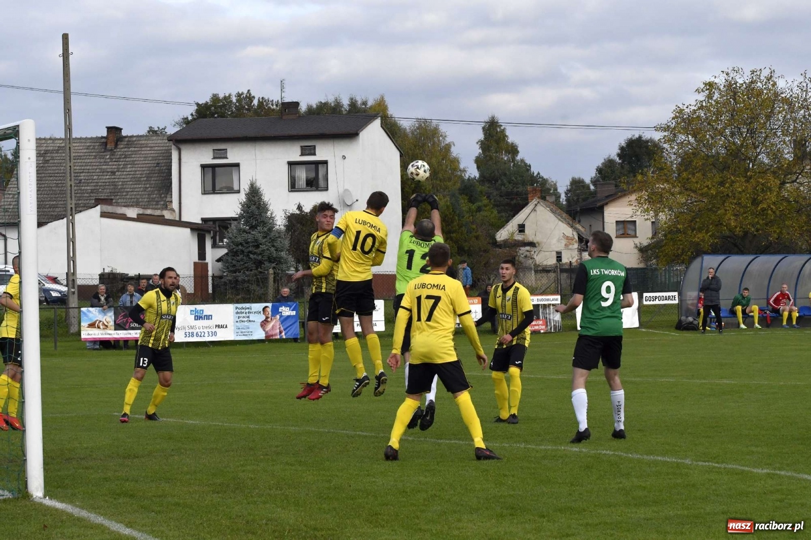 Zdjęcie w galerii na portalu naszraciborz.pl: Tworków dominował na boisku w Lubomi [FOTO i WIDEO] wiadomości z regionu