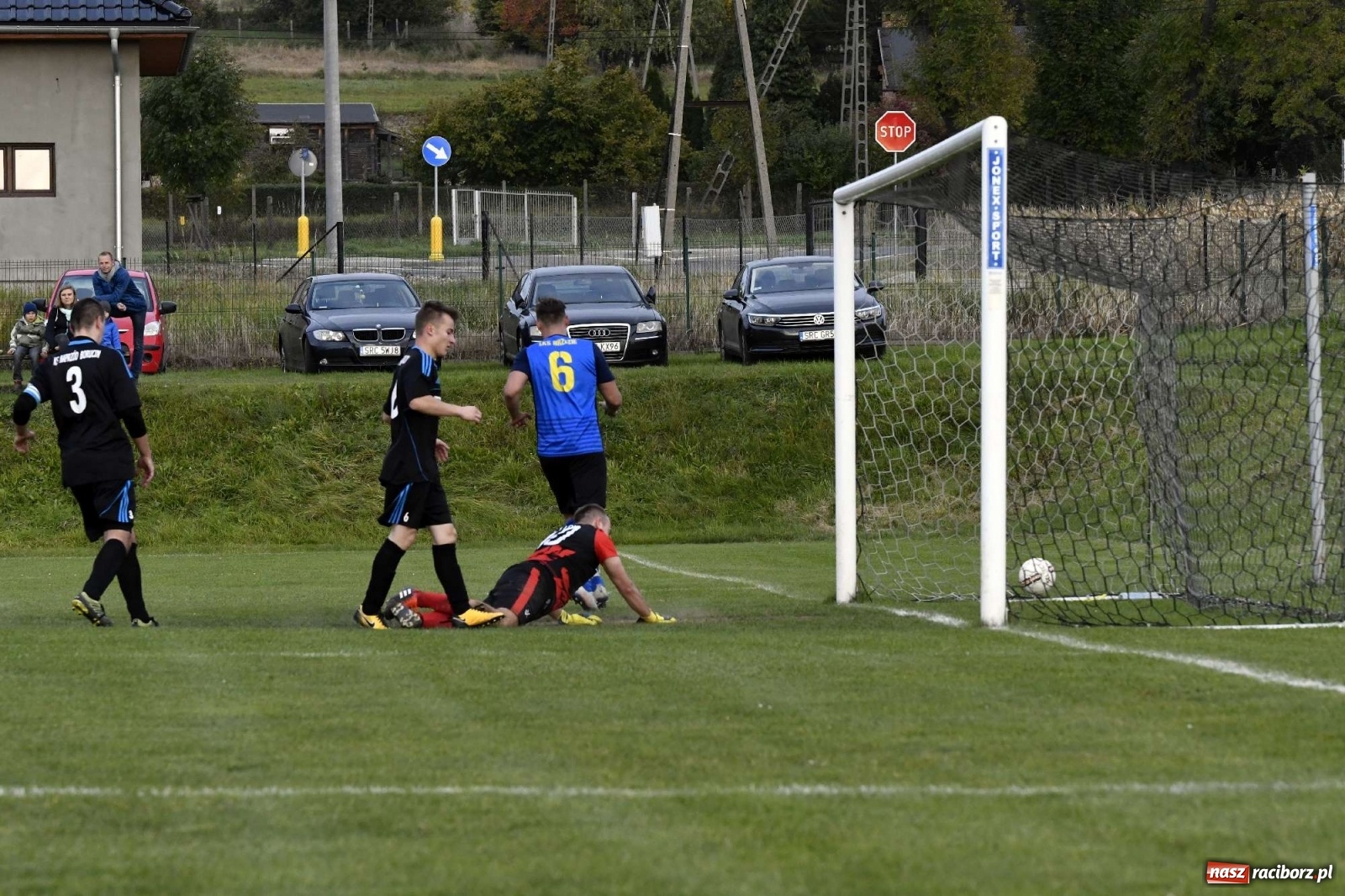 Zdjęcie w galerii na portalu naszraciborz.pl: Brzezie pokonało rezerwy Naprzodu Borucin wiadomości z regionu