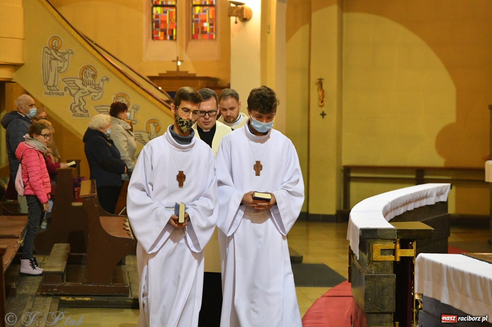 Zdjęcie w galerii na portalu naszraciborz.pl: W 86. rocznicę konsekracji w parafii NSPJ rozpoczęły się misje wiadomości z regionu
