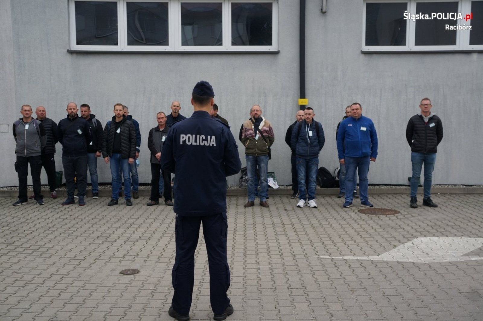 Zdjęcie w galerii na portalu naszraciborz.pl: EGIDA-21. Komenda policji w Raciborzu przeznaczona militaryzacji! Rezerwiści wezwani na ćwiczenia wiadomości z regionu