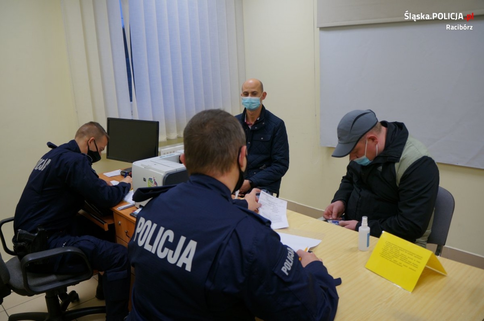 Zdjęcie w galerii na portalu naszraciborz.pl: EGIDA-21. Komenda policji w Raciborzu przeznaczona militaryzacji! Rezerwiści wezwani na ćwiczenia wiadomości z regionu