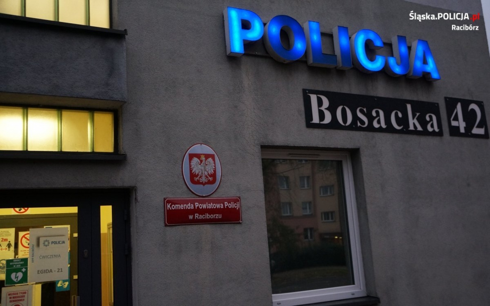 Zdjęcie w galerii na portalu naszraciborz.pl: EGIDA-21. Komenda policji w Raciborzu przeznaczona militaryzacji! Rezerwiści wezwani na ćwiczenia wiadomości z regionu
