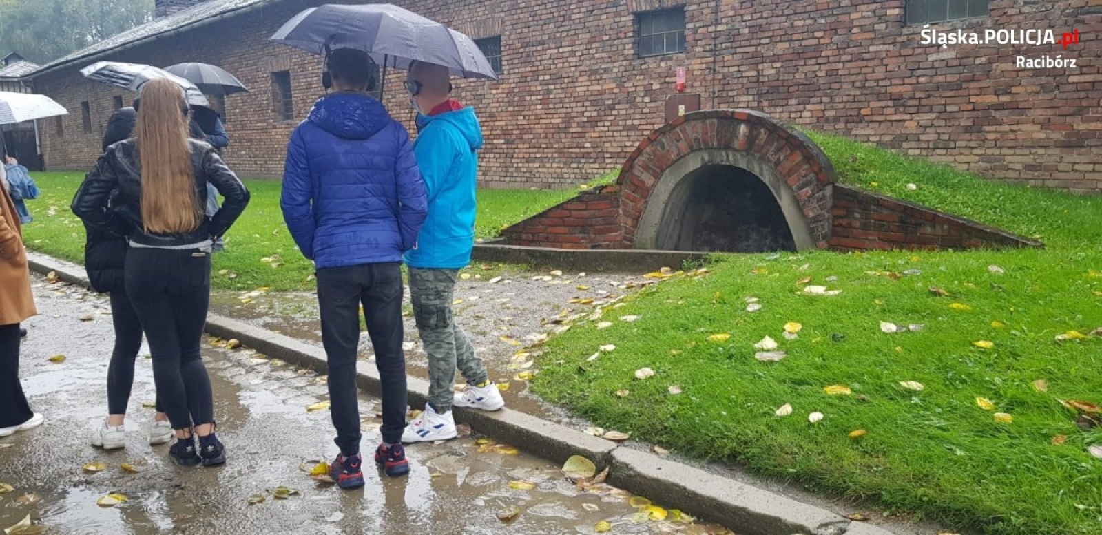 Zdjęcie w galerii na portalu naszraciborz.pl: Raciborscy policjanci i uczniowie przeciw mowie nienawiści wiadomości z regionu