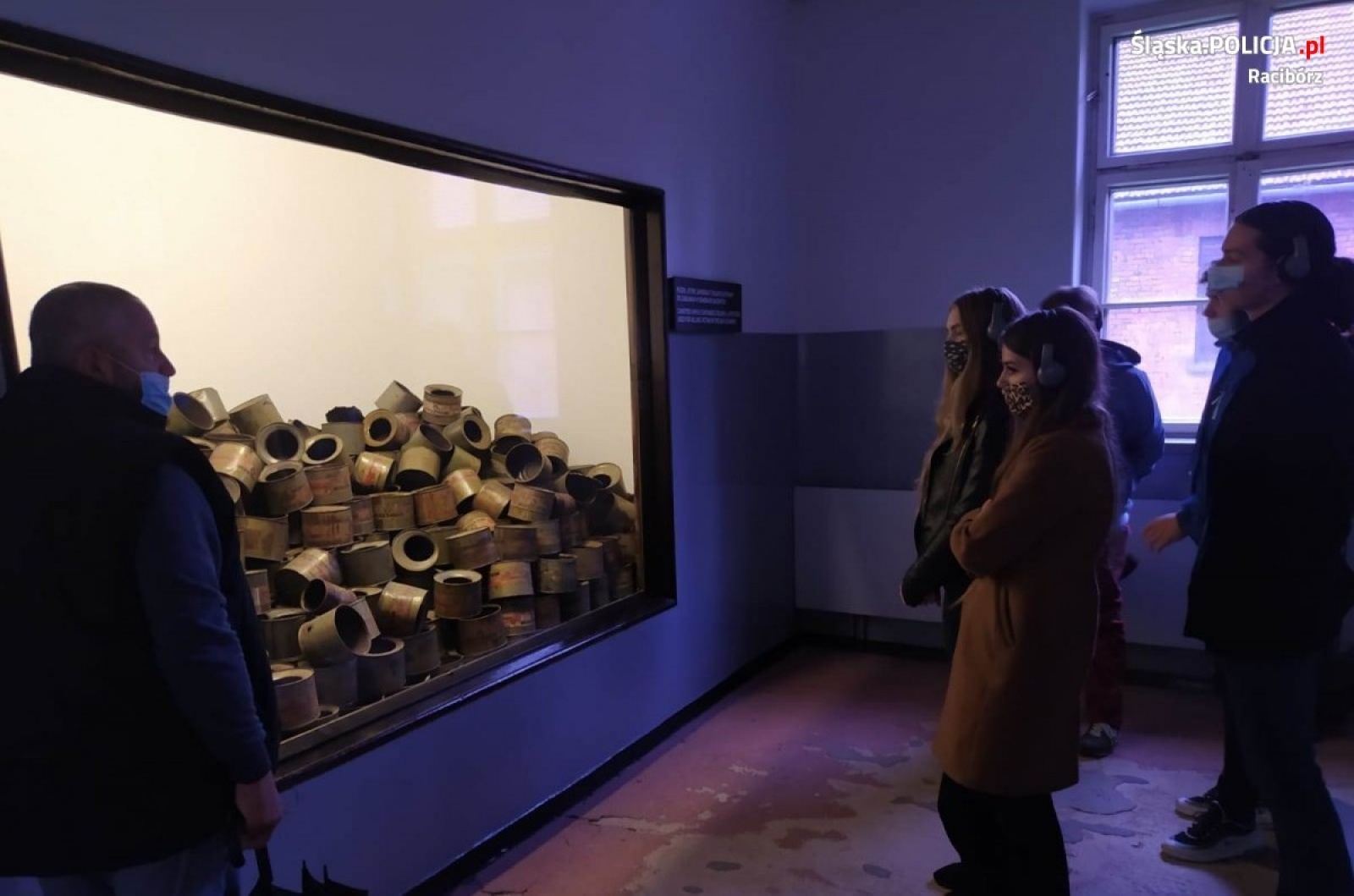 Zdjęcie w galerii na portalu naszraciborz.pl: Raciborscy policjanci i uczniowie przeciw mowie nienawiści wiadomości z regionu