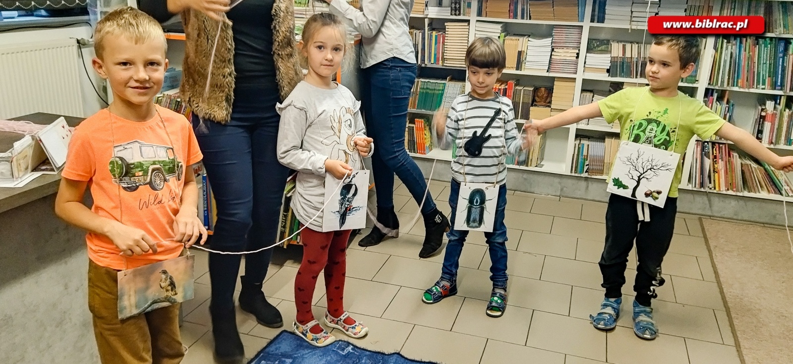 Zdjęcie w galerii na portalu naszraciborz.pl: Upoluję coś czy zje mnie ktoś – naukowo o zwierzętach w bibliotece w Markowicach wiadomości z regionu