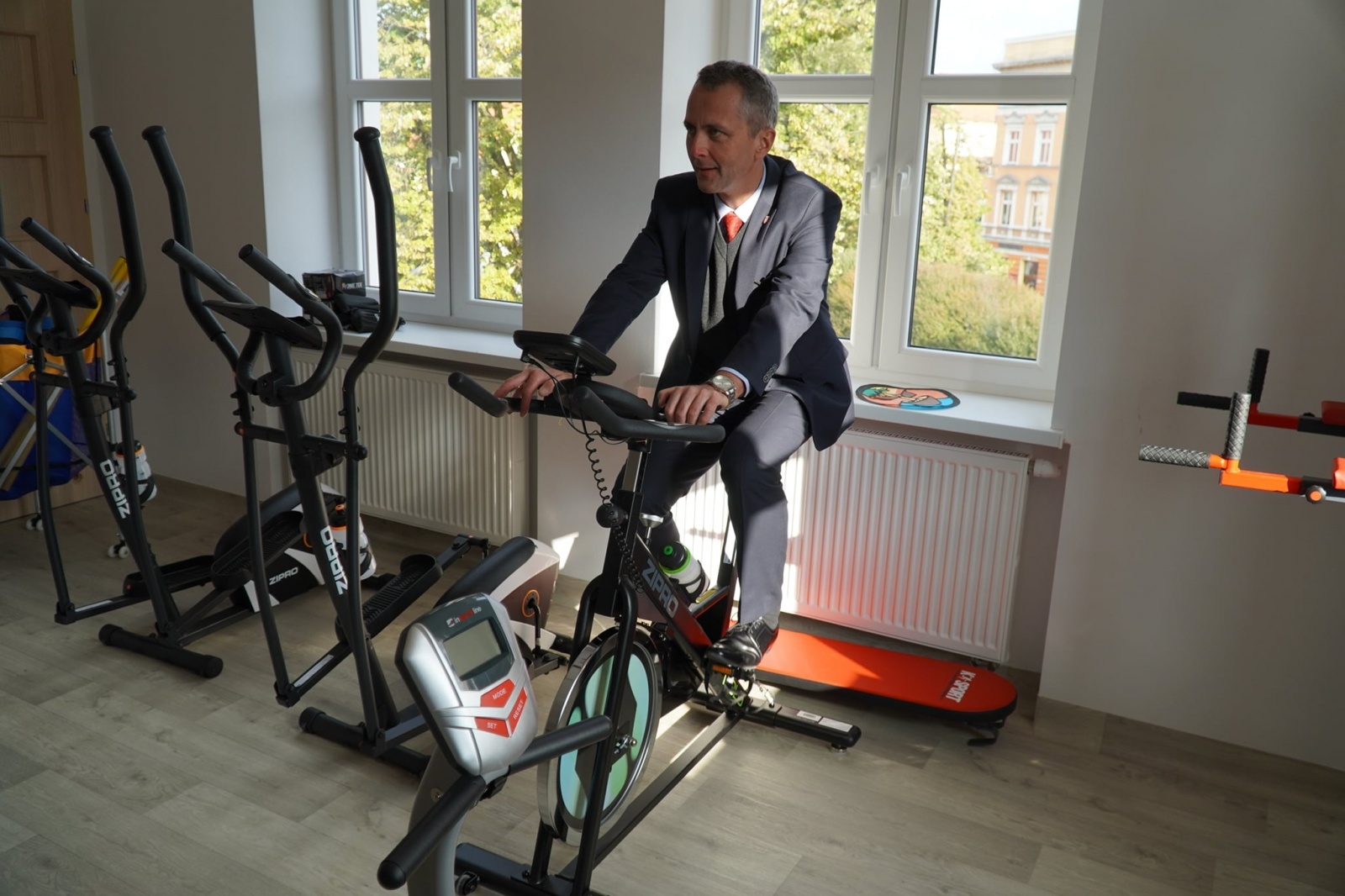 Zdjęcie w galerii na portalu naszraciborz.pl: Tak dziś wyglądają wnętrza dawnej komendy przy pl. Wolności wiadomości z regionu