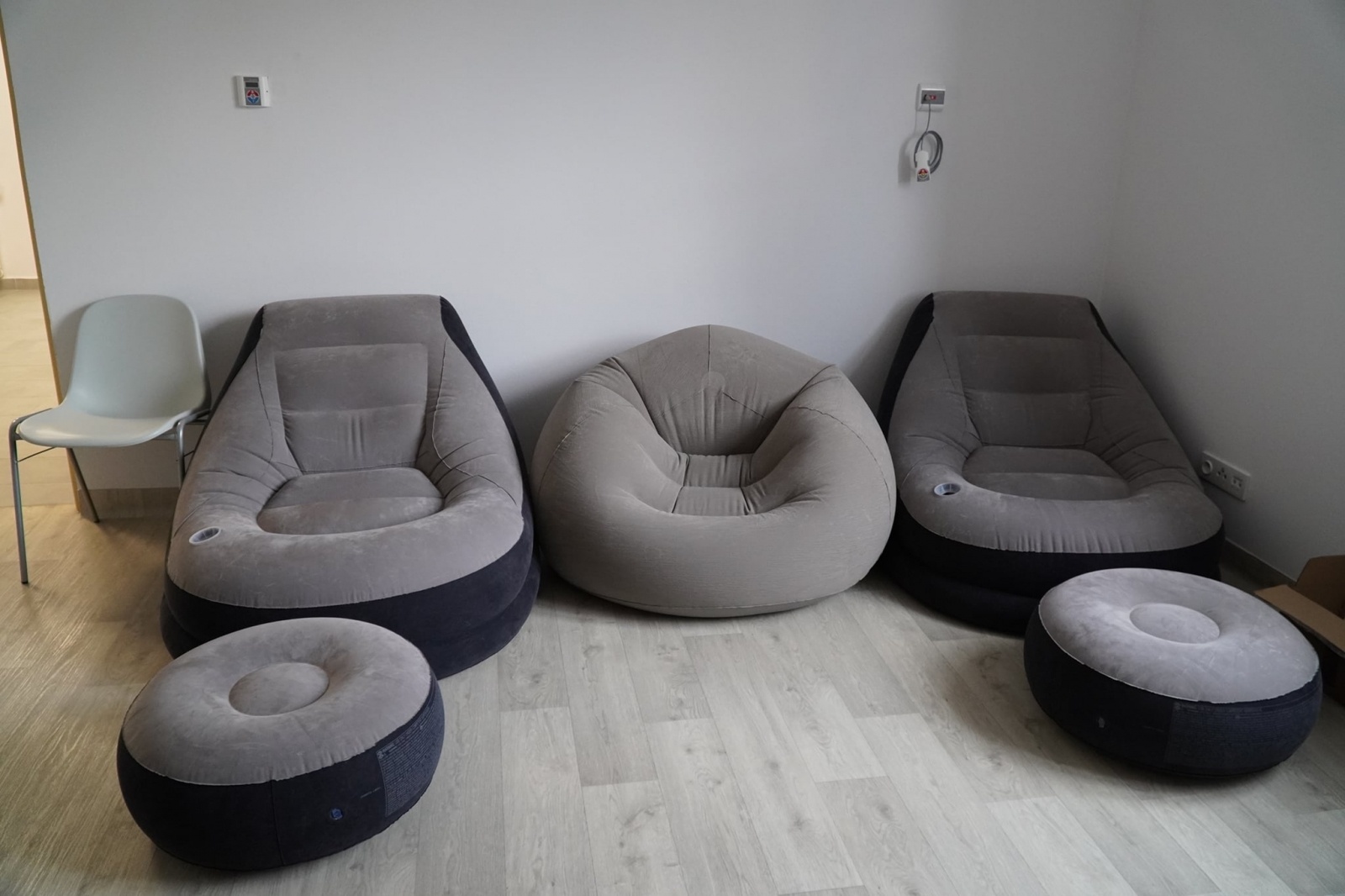 Zdjęcie w galerii na portalu naszraciborz.pl: Tak dziś wyglądają wnętrza dawnej komendy przy pl. Wolności wiadomości z regionu