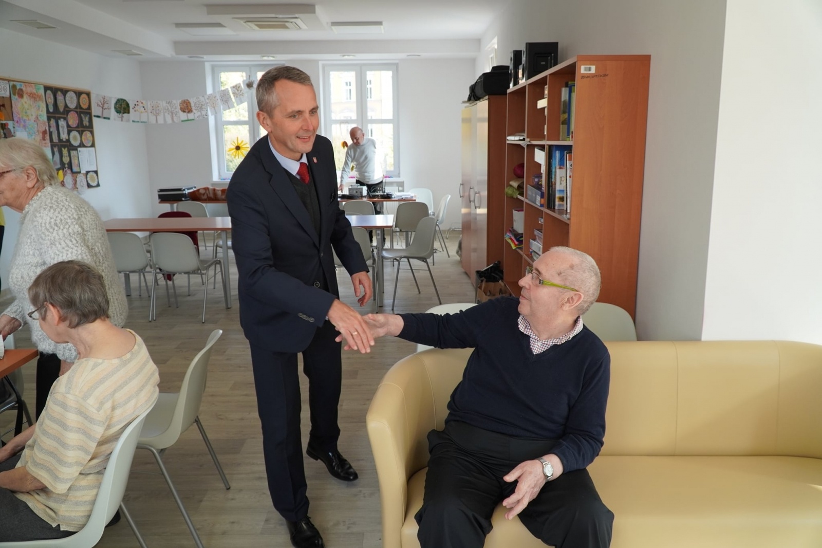 Zdjęcie w galerii na portalu naszraciborz.pl: Tak dziś wyglądają wnętrza dawnej komendy przy pl. Wolności wiadomości z regionu