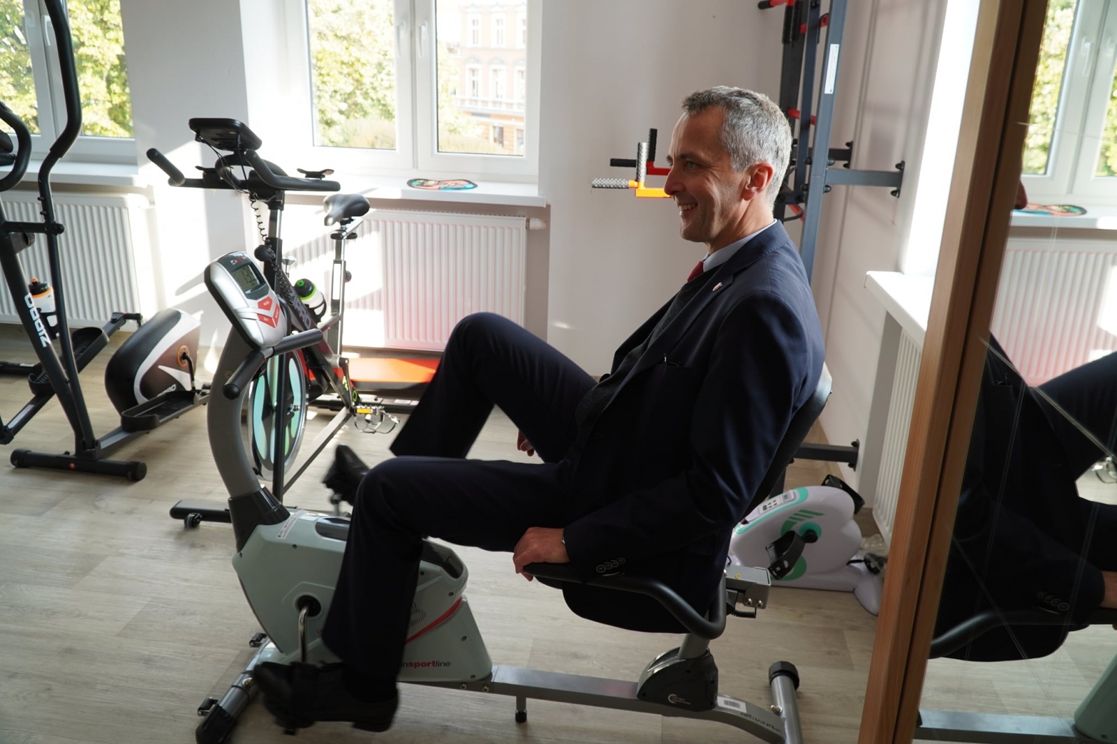 Zdjęcie w galerii na portalu naszraciborz.pl: Tak dziś wyglądają wnętrza dawnej komendy przy pl. Wolności wiadomości z regionu