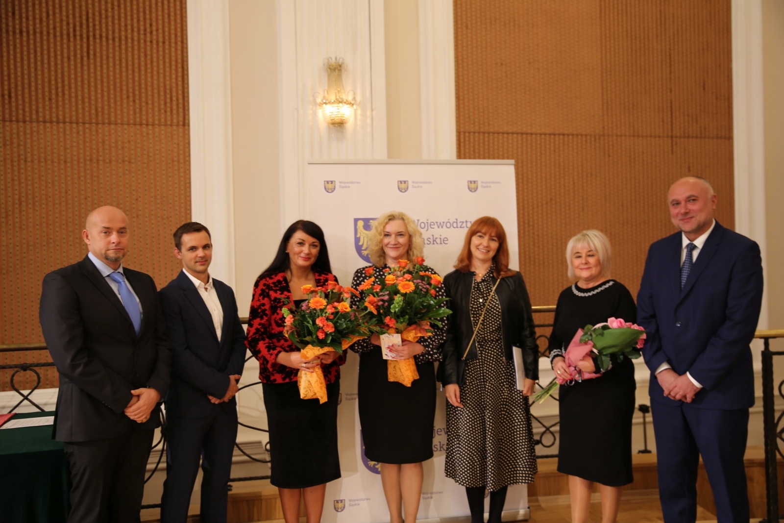 Zdjęcie w galerii na portalu naszraciborz.pl: Trzech nauczycieli ZSOMS nagrodzonych przez Marszałka Województwa Śląskiego wiadomości z regionu