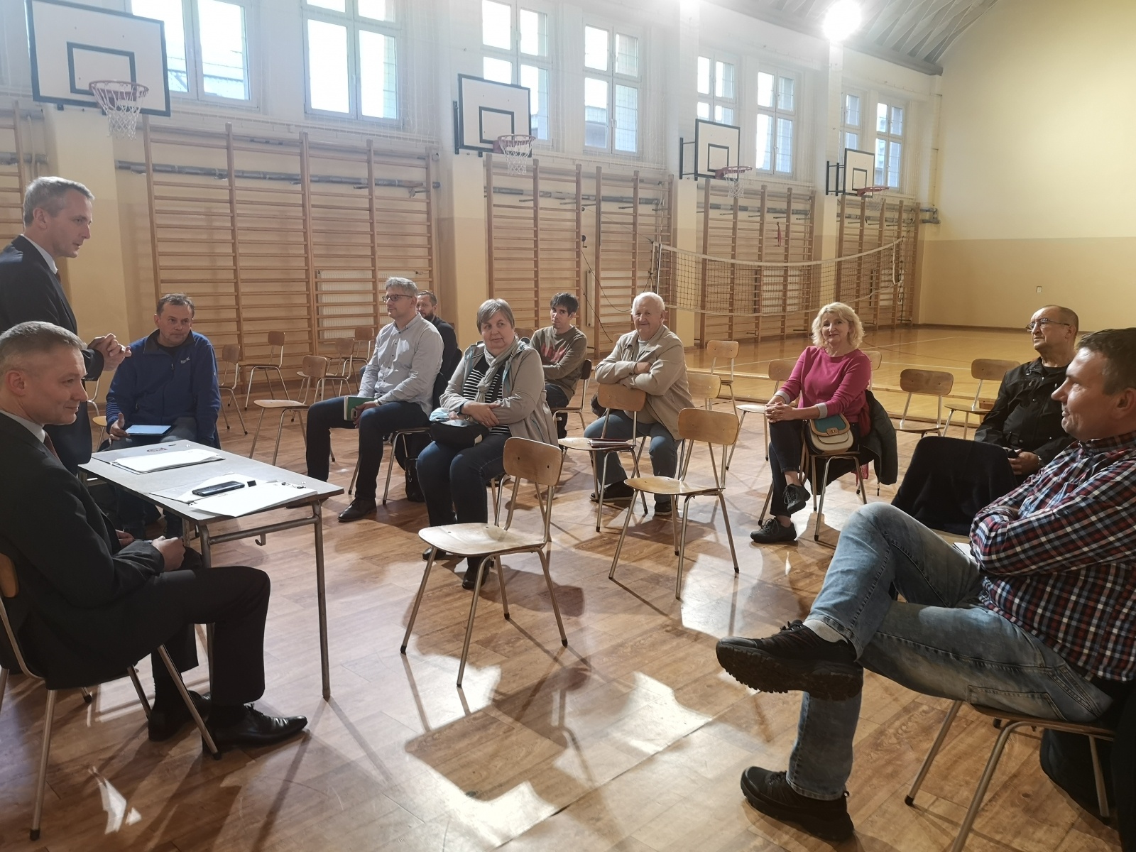 Zdjęcie w galerii na portalu naszraciborz.pl: W kameralnym gronie o tym, co boli mieszkańców Nowych Zagród wiadomości z regionu