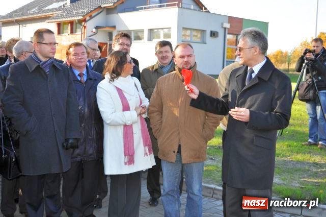 Zdjęcie w galerii na portalu naszraciborz.pl: Budowa oczyszczalni w Kuźni zakończona wiadomości z regionu