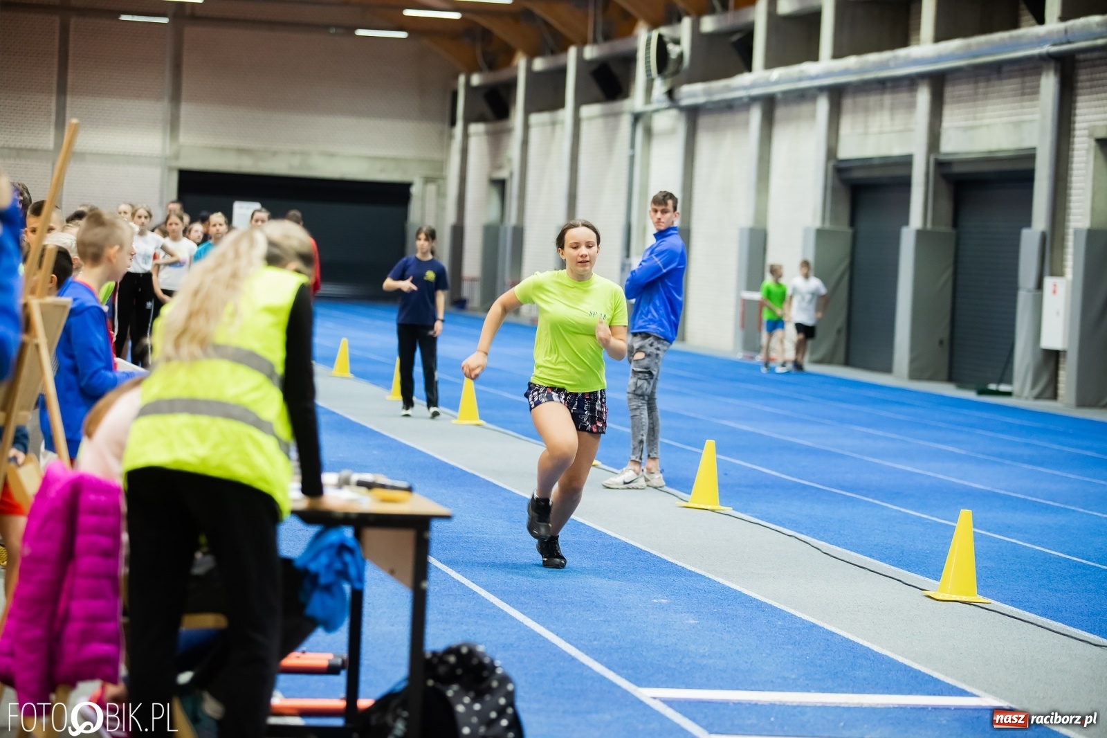 Zdjęcie w galerii na portalu naszraciborz.pl: Halowe Mistrzostwa Raciborza i Powiatu Raciborskiego w Lekkiej Atletyce [FOTO, WYNIKI] wiadomości z regionu