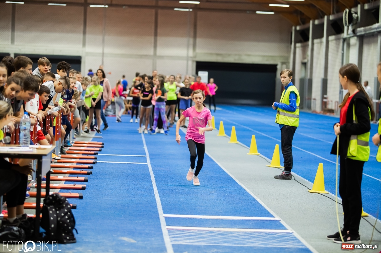 Zdjęcie w galerii na portalu naszraciborz.pl: Halowe Mistrzostwa Raciborza i Powiatu Raciborskiego w Lekkiej Atletyce [FOTO, WYNIKI] wiadomości z regionu